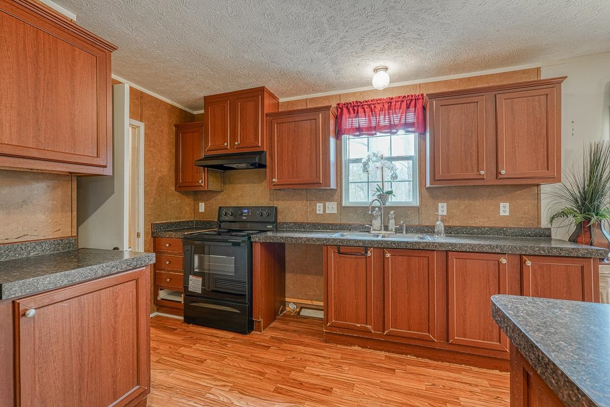 415 Butler Road Lyman, SC 29365 - Photo 11 of 32