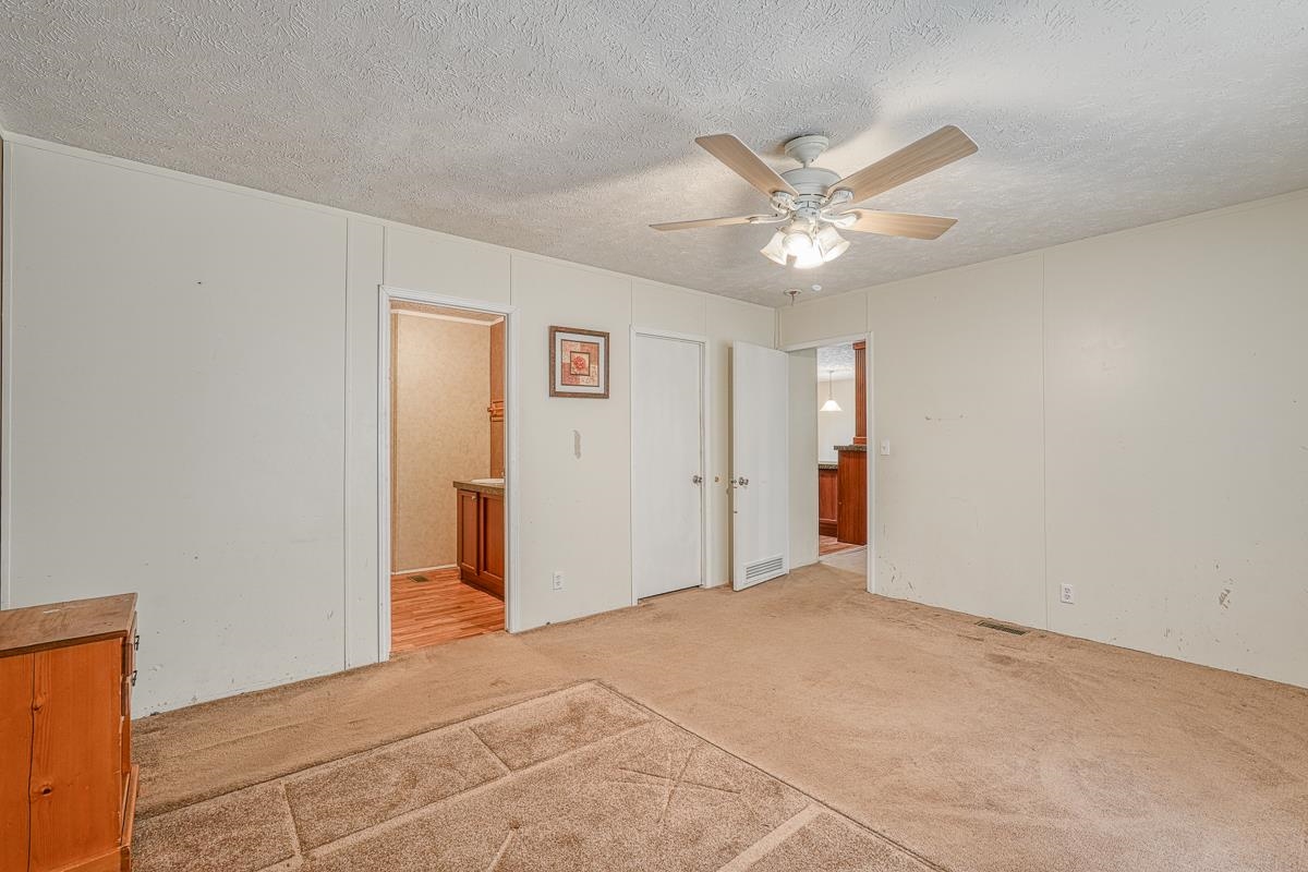 415 Butler Road Lyman, SC 29365 - Photo 15 of 32