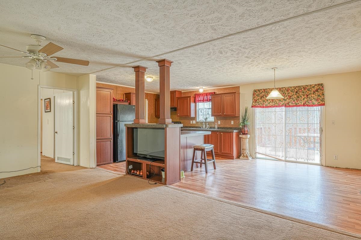 415 Butler Road Lyman, SC 29365 - Photo 2 of 32