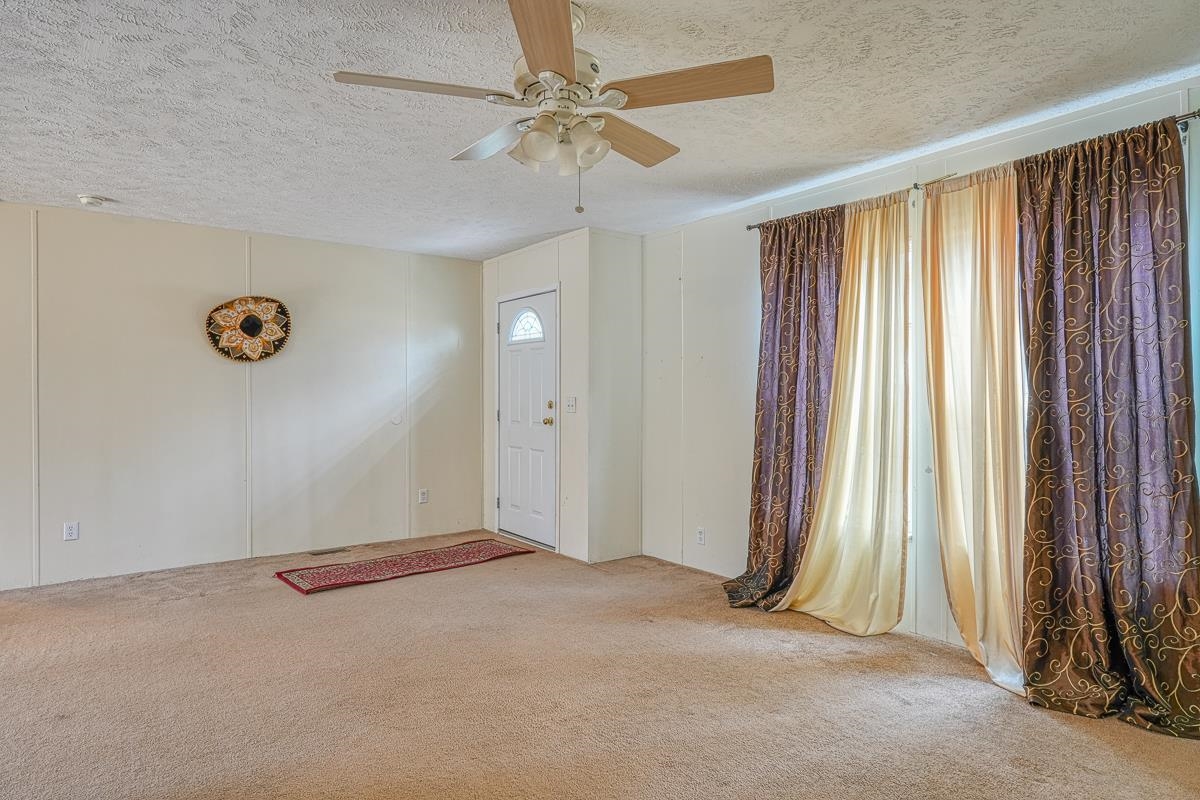 415 Butler Road Lyman, SC 29365 - Photo 4 of 32
