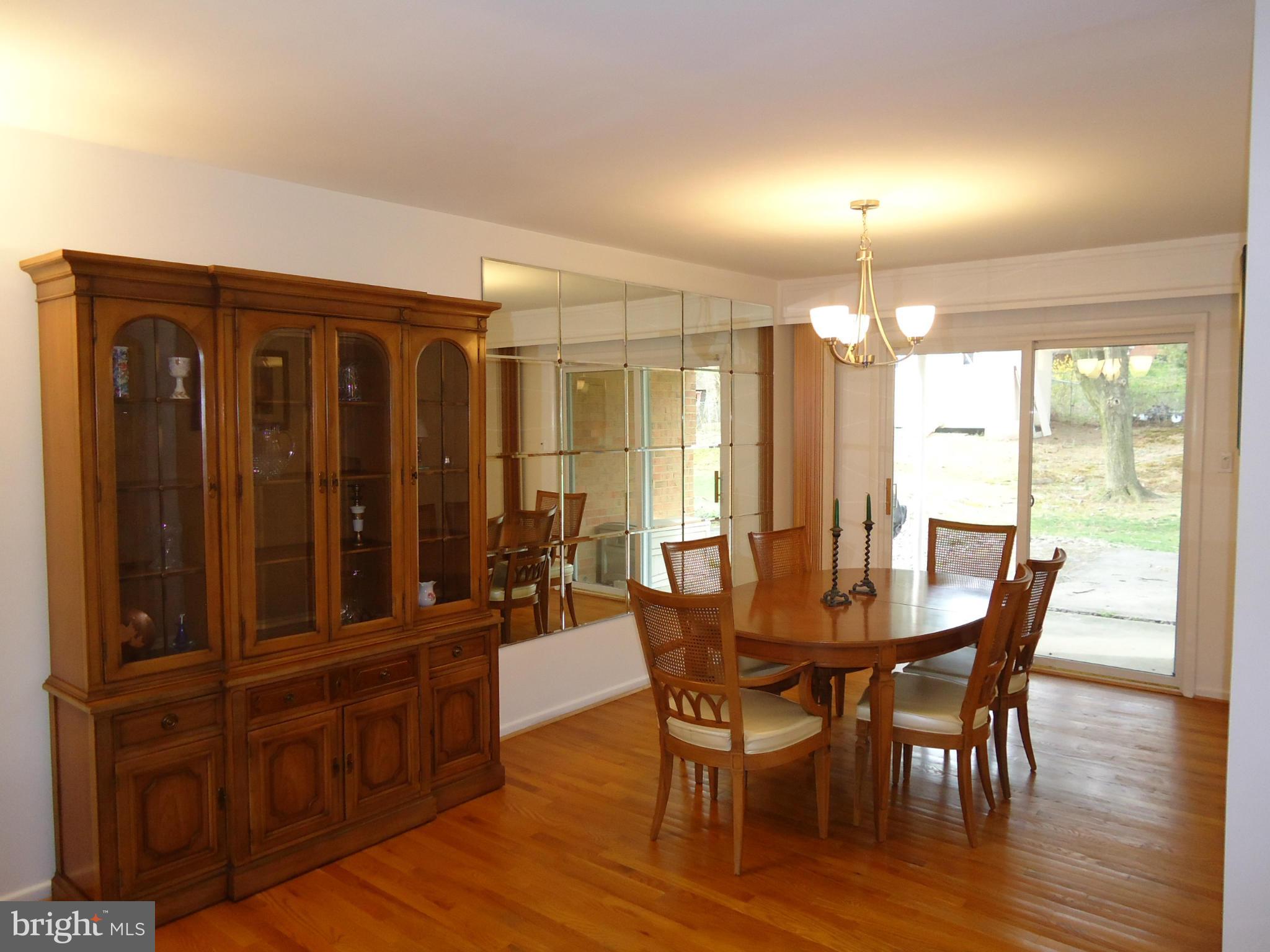 9612 McAlpine Road Silver Spring, MD 20901 - Photo 14 of 29 Dining Room