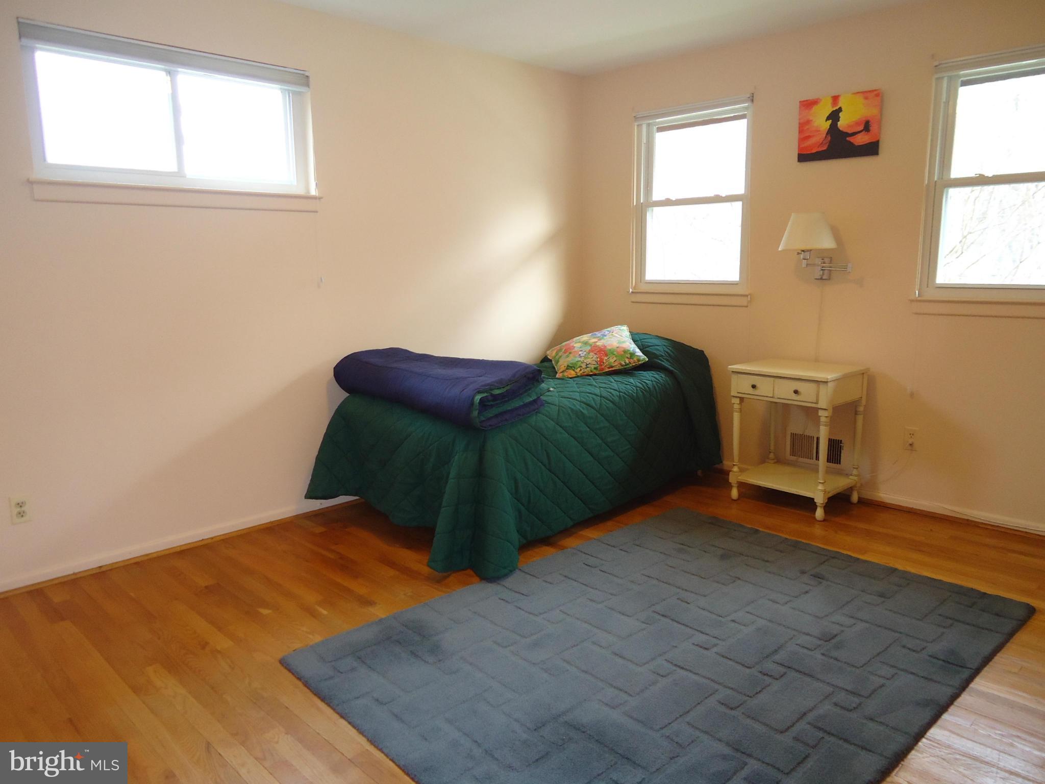 9612 McAlpine Road Silver Spring, MD 20901 - Photo 25 of 29 Bedroom