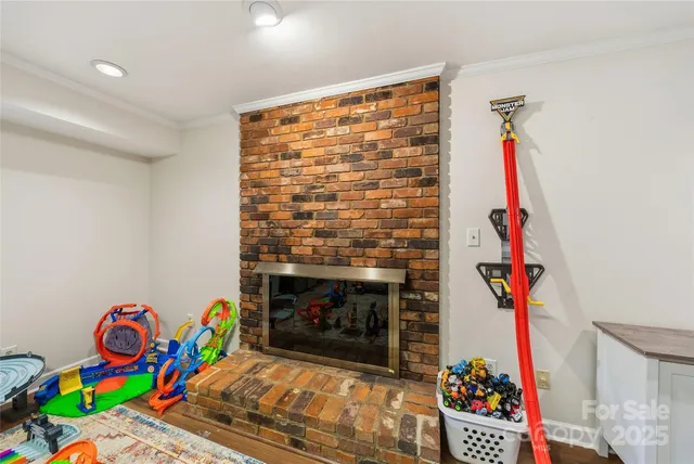 $569,900 | 7116 Hollyhouse Drive, Charlotte, NC 28215