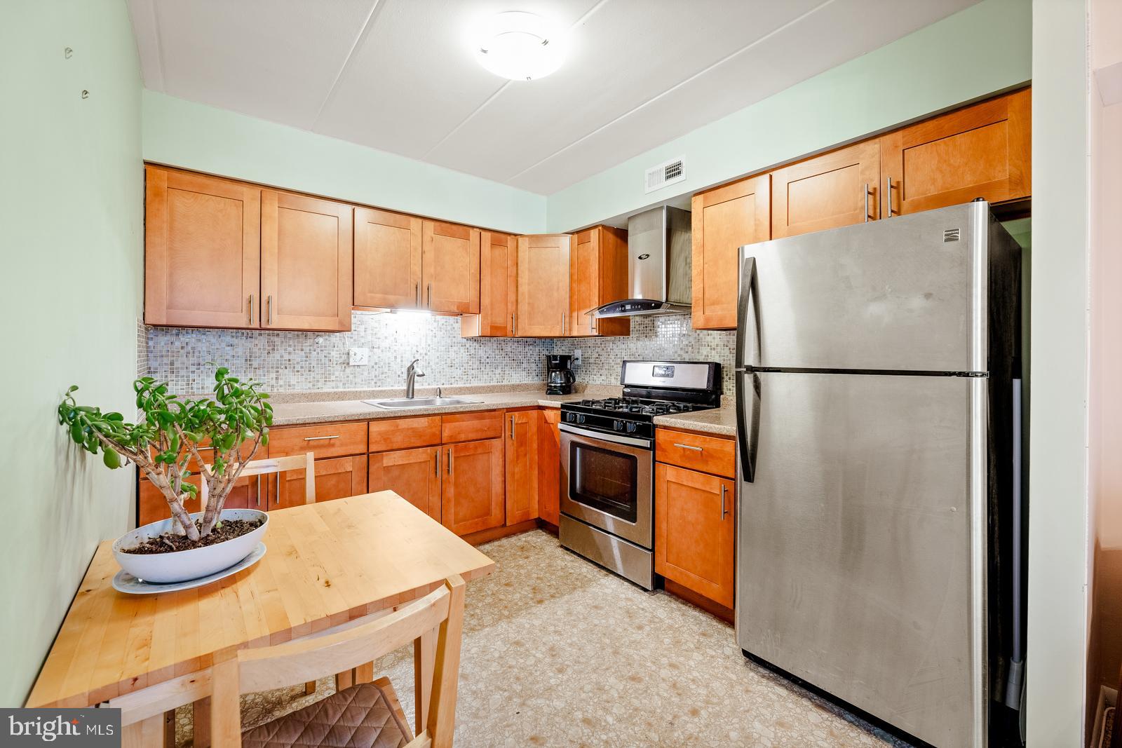 8920 Krewstown Road, Unit 204 Philadelphia, PA 19115 - Photo 13 of 32 Gallery Image 13