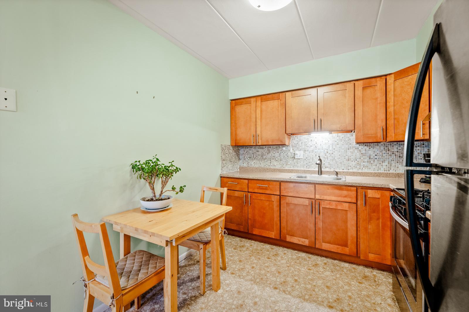 8920 Krewstown Road, Unit 204 Philadelphia, PA 19115 - Photo 14 of 32 Gallery Image 14