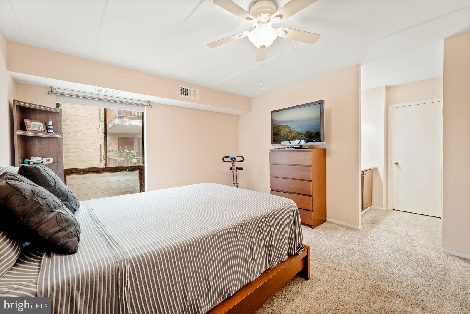 8920 Krewstown Road, Unit 204 Philadelphia, PA 19115 - Photo 18 of 32 Gallery Image 18
