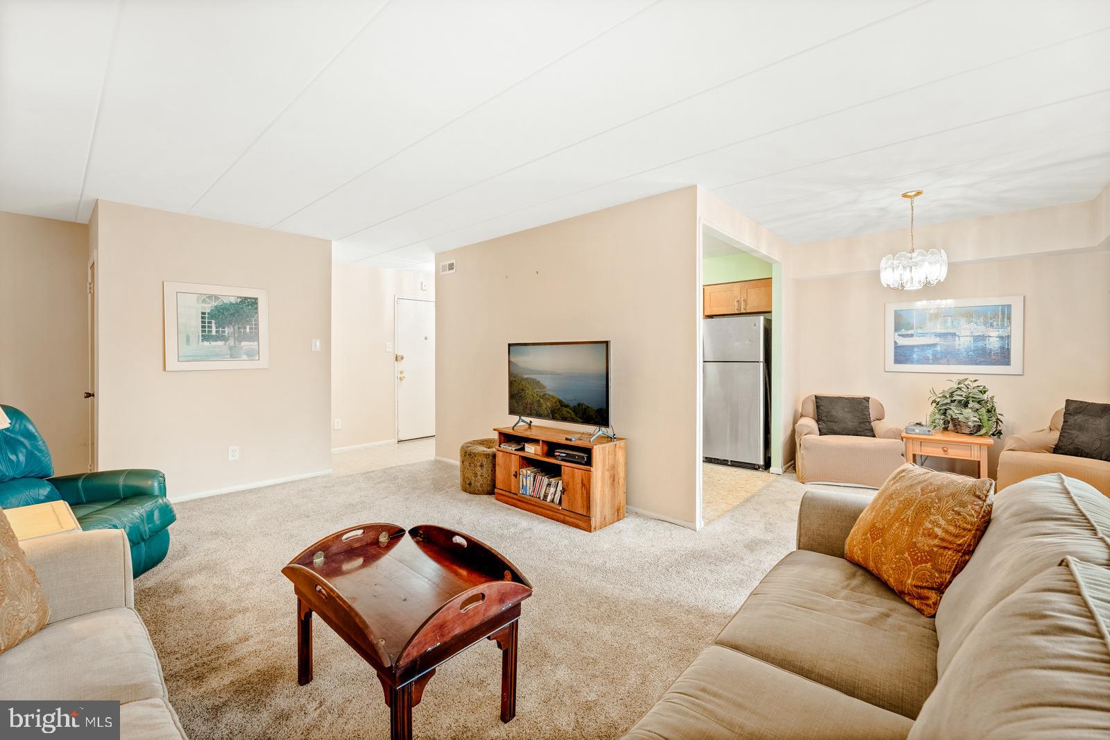 8920 Krewstown Road, Unit 204 Philadelphia, PA 19115 - Photo 9 of 32 Gallery Image 9