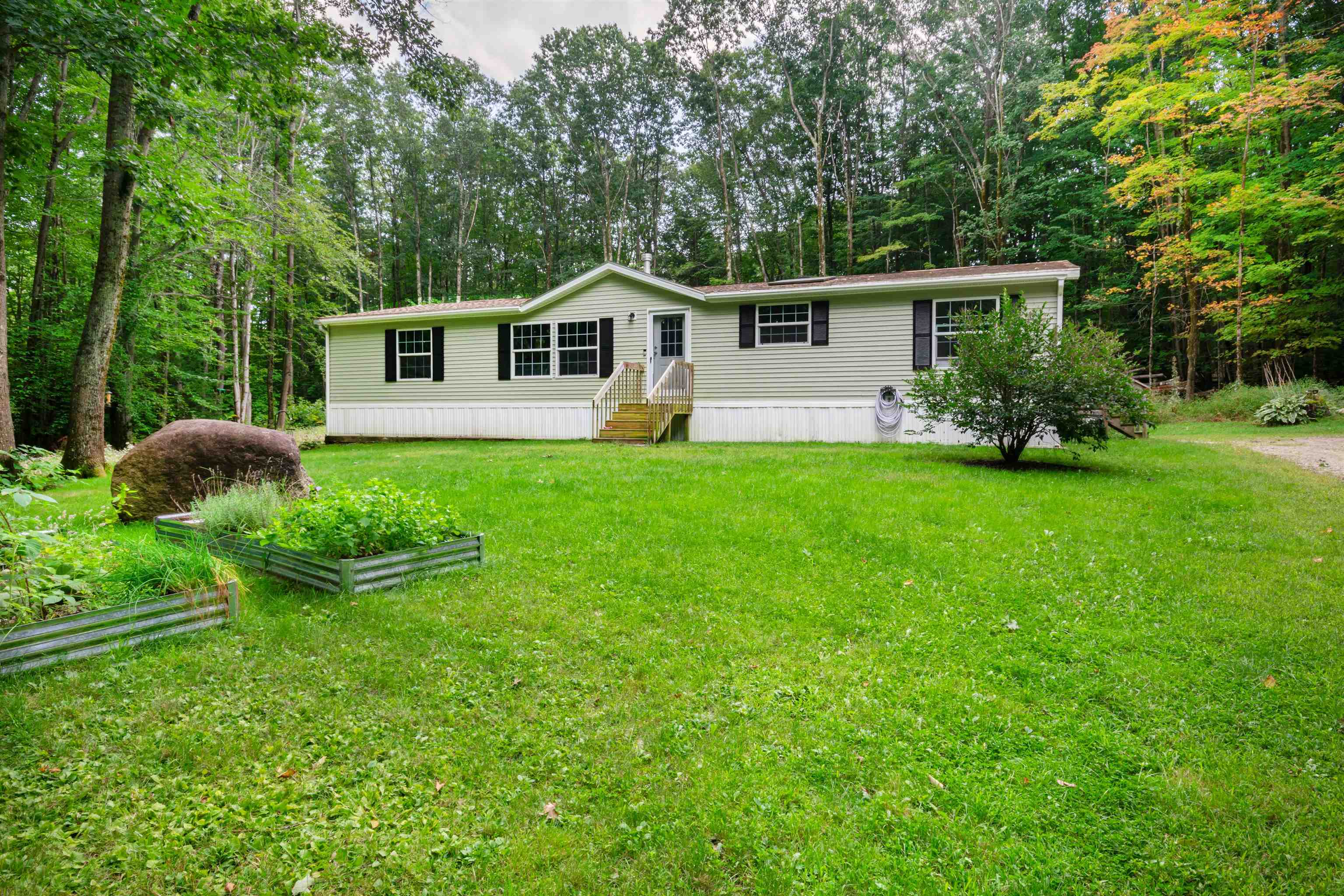 67 Skye Farm Road Deering, NH 03244 - Photo 1 of 33