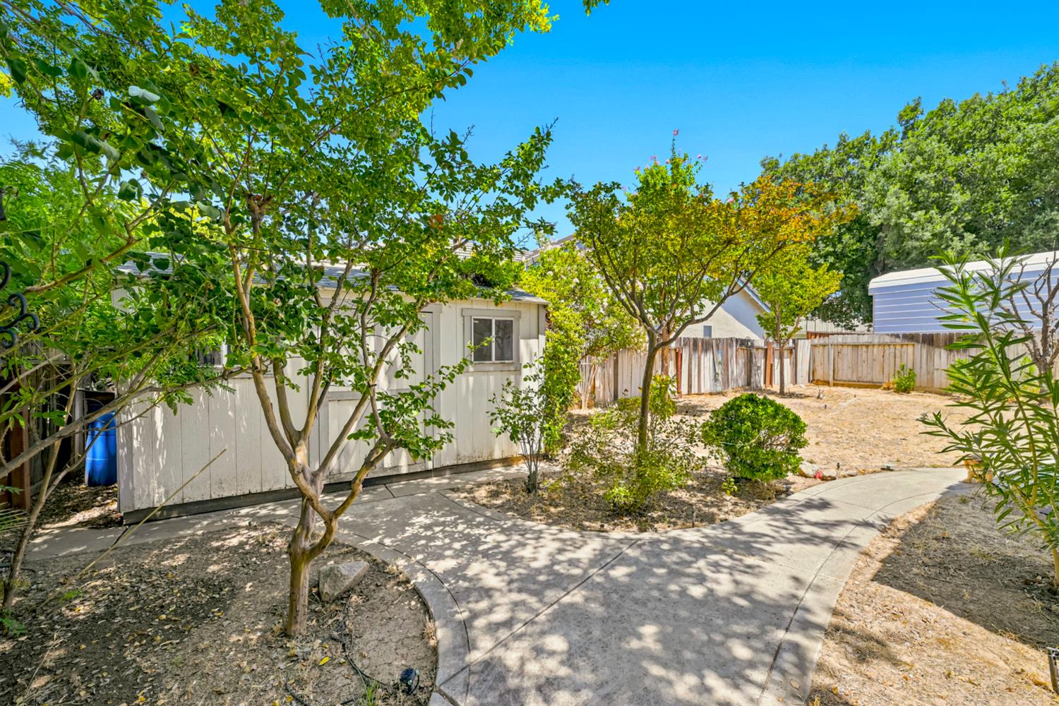 1860 Riverside Way Los Banos, CA 93635 - Photo 26 of 26
