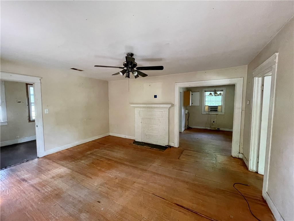 104 Frances Street Anderson, SC 29621 - Photo 2 of 9