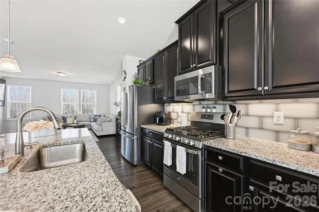 $390,000 | 1172 Ashbury Street, Charlotte, NC 28216