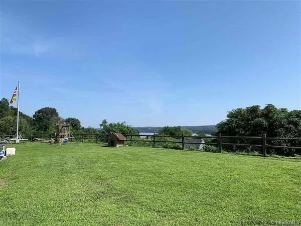 $999,999 | 109 Goldrick Landing Court, Kingston, NY 12401