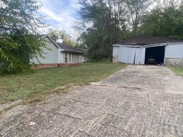 $25,000 | 716 George Street, Atchison, KS 66002