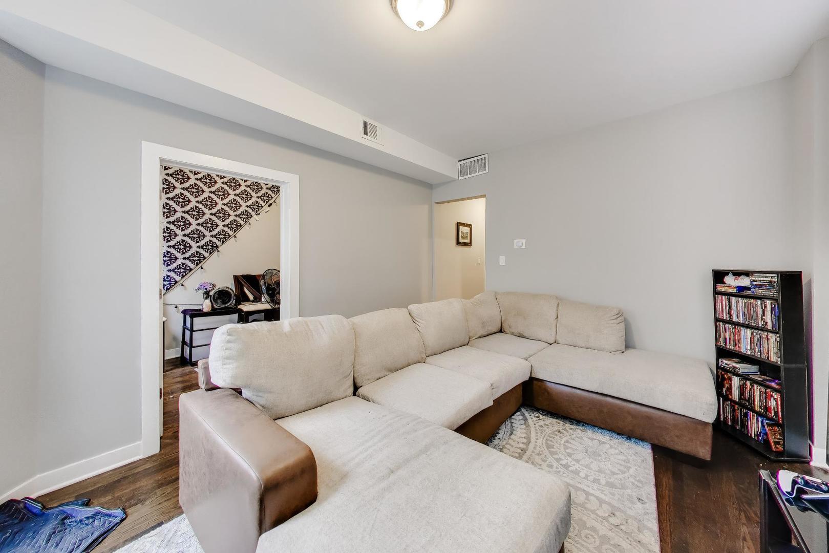 1431 North Springfield Avenue Chicago, IL 60651 - Photo 7 of 17