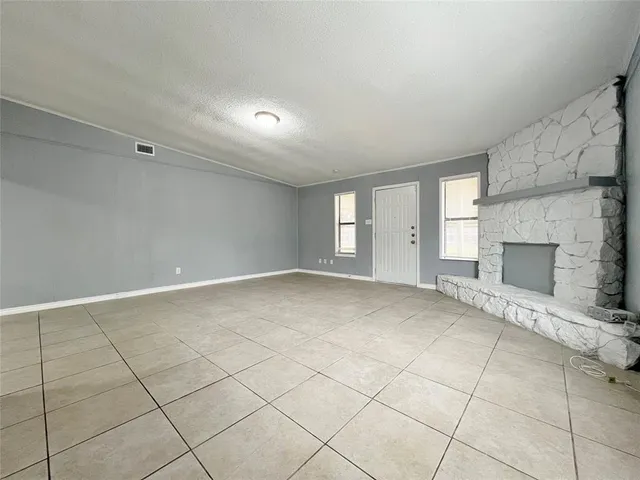 $2,395 | 5652 Conlin Drive, Fort Worth, TX 76134