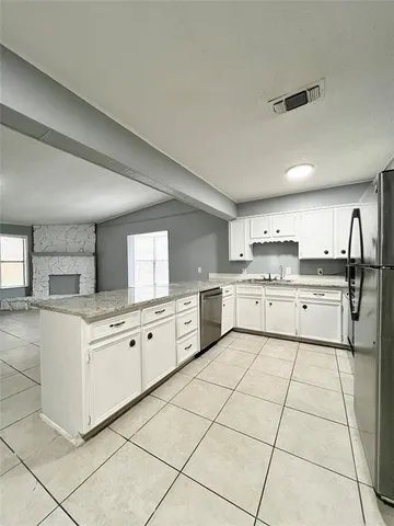 $2,395 | 5652 Conlin Drive, Fort Worth, TX 76134