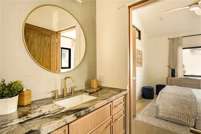 $2,895,000 | 636 Bay Street, Santa Monica, CA 90405