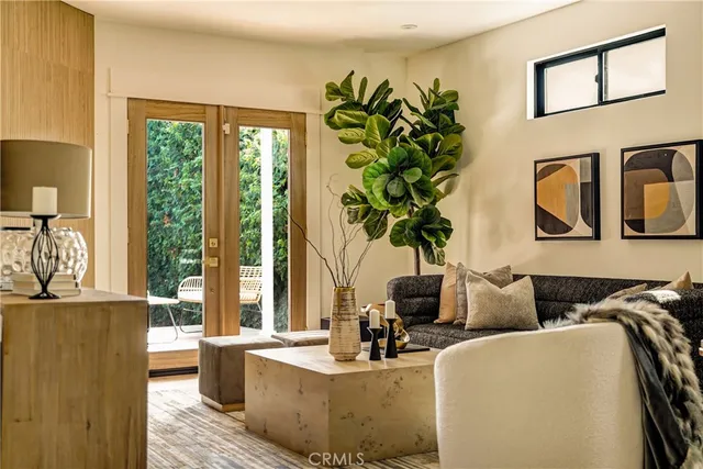 $2,895,000 | 636 Bay Street, Santa Monica, CA 90405