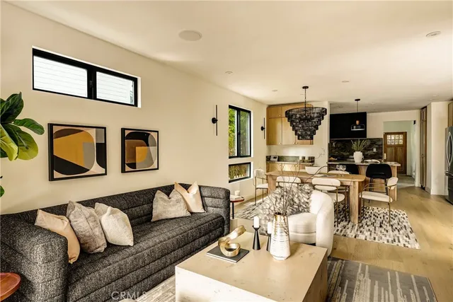 $2,895,000 | 636 Bay Street, Santa Monica, CA 90405