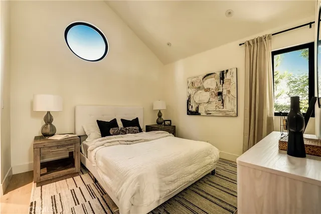 $2,895,000 | 636 Bay Street, Santa Monica, CA 90405