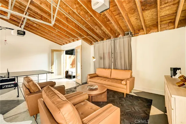 $2,895,000 | 636 Bay Street, Santa Monica, CA 90405