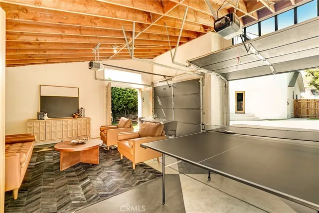 $2,895,000 | 636 Bay Street, Santa Monica, CA 90405