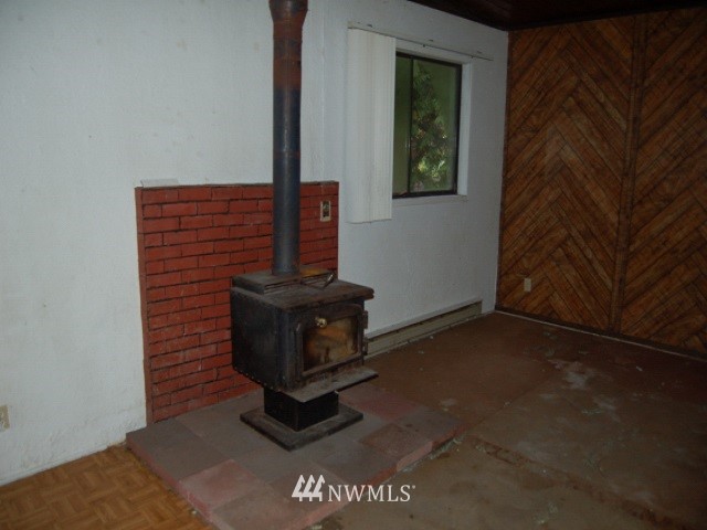 6139 Shamrock Road Maple Falls, WA 98266 - Photo 5 of 16 Gallery Image 5