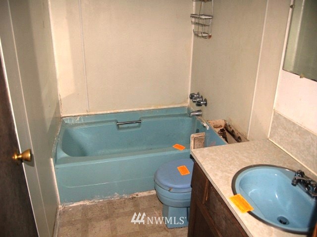 6139 Shamrock Road Maple Falls, WA 98266 - Photo 8 of 16 Gallery Image 8