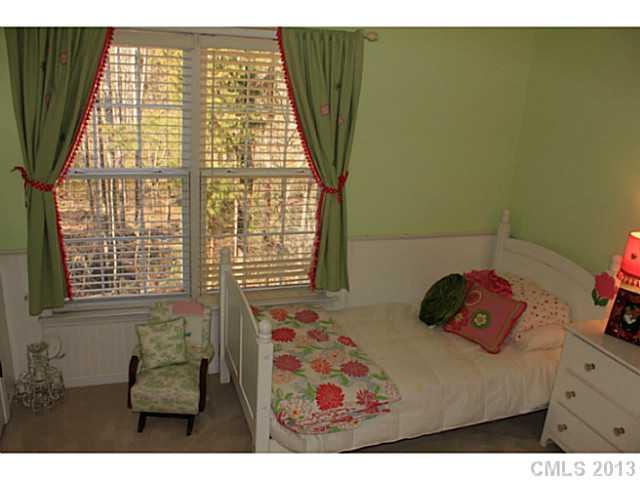 4401 Augusta Ridge Court Denver, NC 28037 - Photo 12 of 16 Gallery Image 12