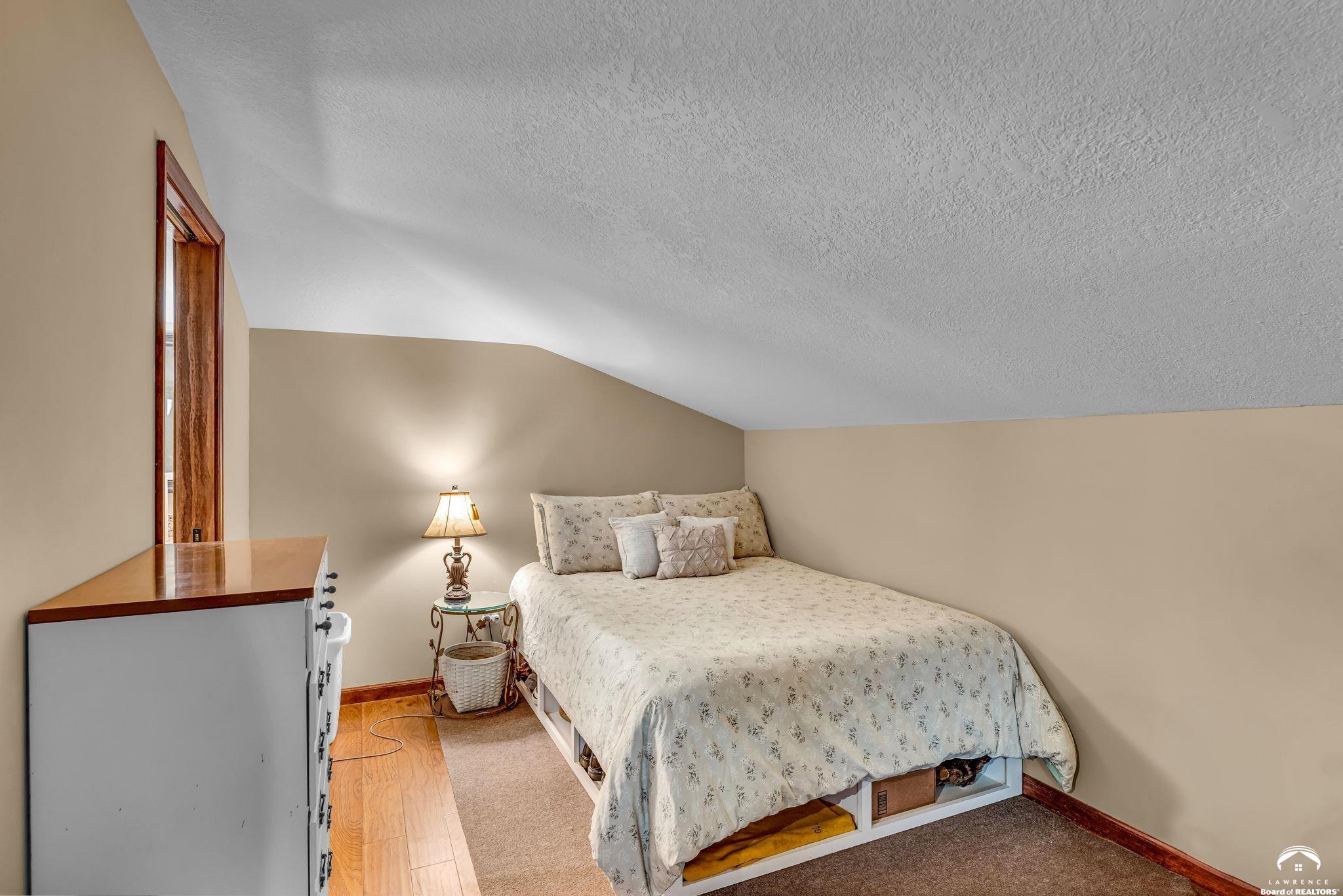 201 Fall Creek Road Lawrence, KS 66049 - Photo 53 of 98