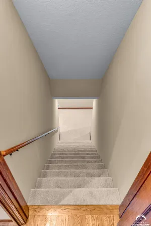 $969,000 | 201 Fall Creek Road, Lawrence, KS 66049