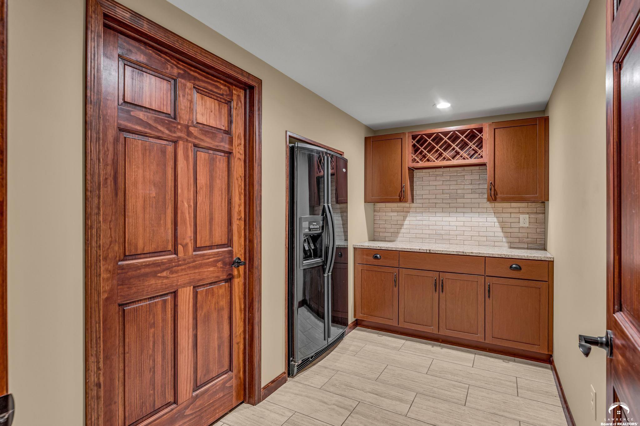 201 Fall Creek Road Lawrence, KS 66049 - Photo 59 of 98