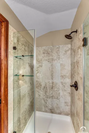 $969,000 | 201 Fall Creek Road, Lawrence, KS 66049