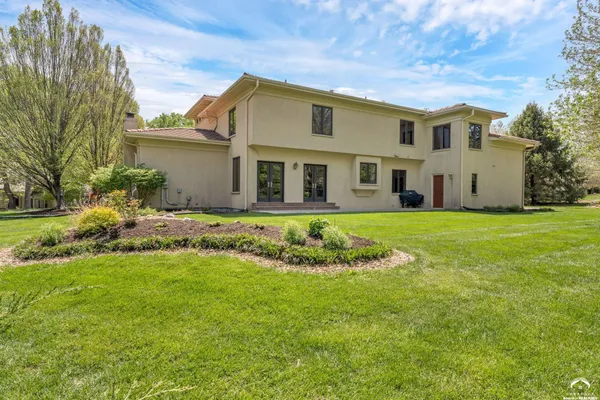 $969,000 | 201 Fall Creek Road, Lawrence, KS 66049