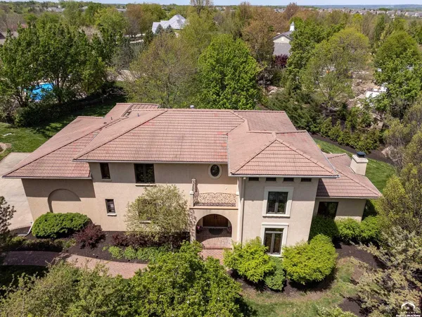 $969,000 | 201 Fall Creek Road, Lawrence, KS 66049