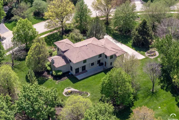 $969,000 | 201 Fall Creek Road, Lawrence, KS 66049