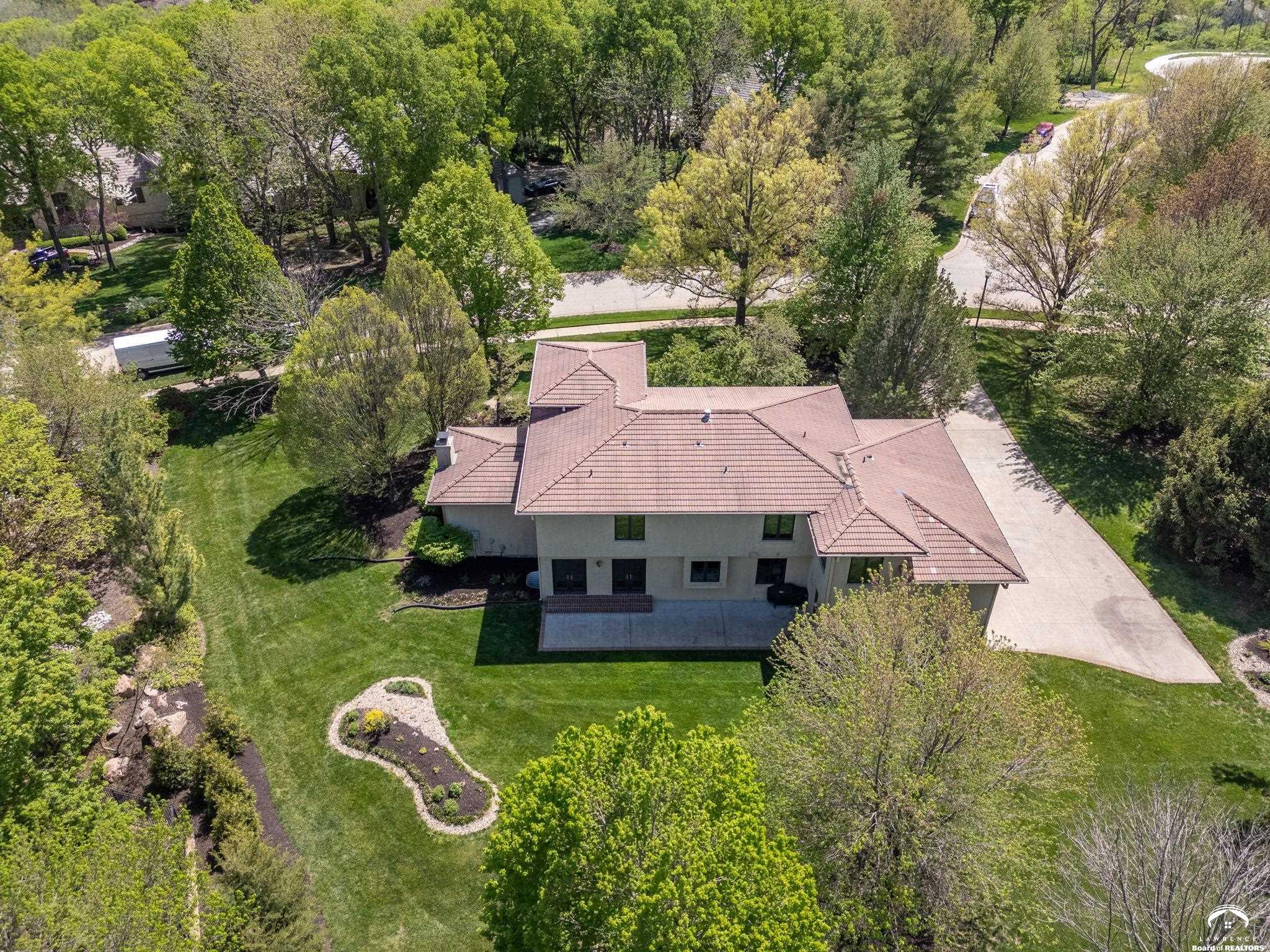 201 Fall Creek Road Lawrence, KS 66049 - Photo 81 of 98