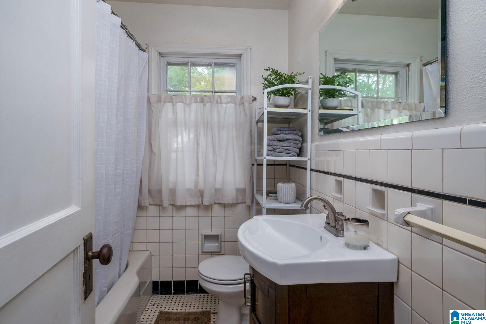 200 Sterrett Avenue Birmingham, AL 35209 - Photo 22 of 25