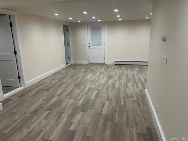 $3,975 | 65 Linwood Road North, Unit GARDEN, Port Washington, NY 11050