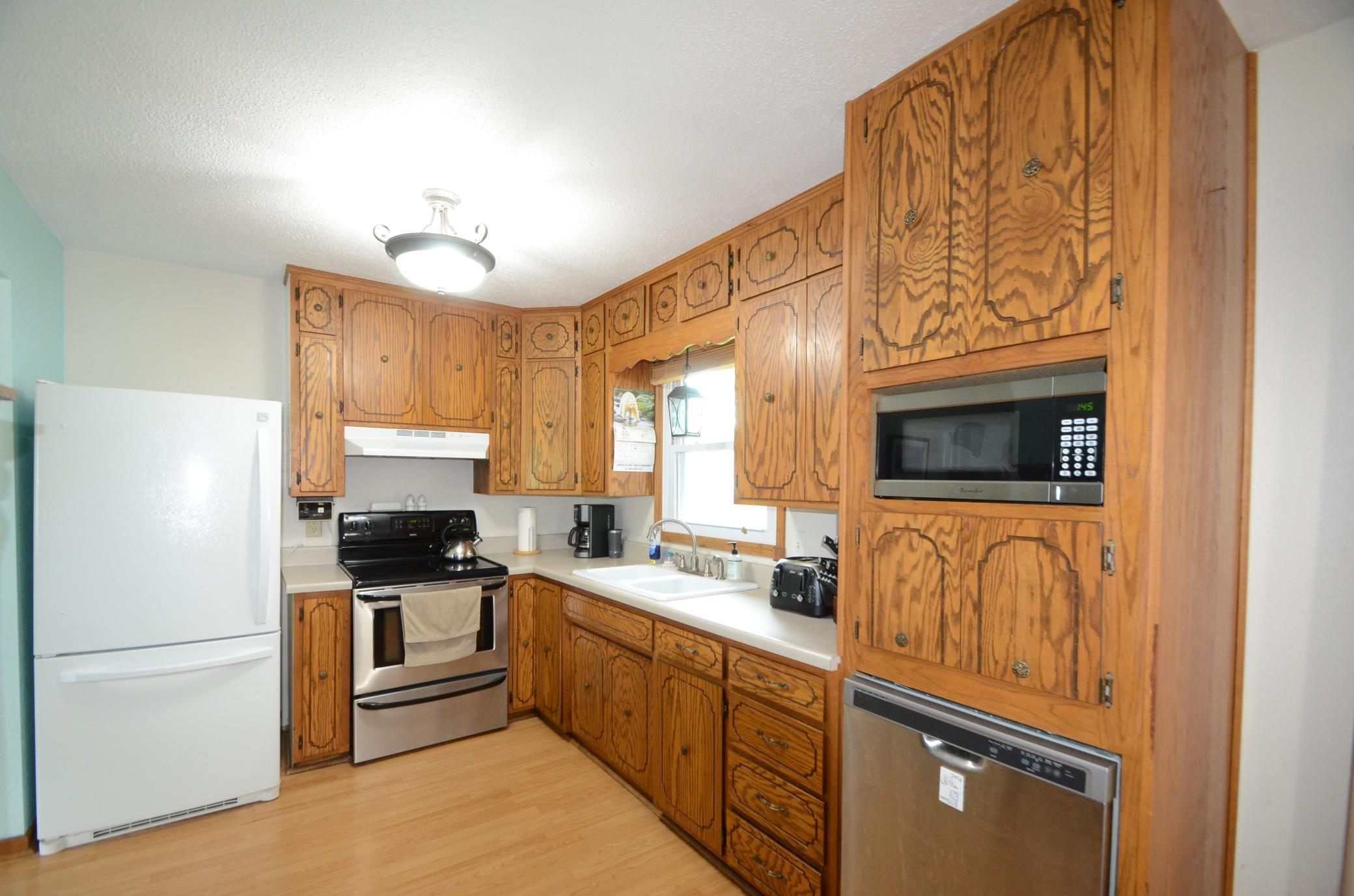 215 Rails Avenue West Eden Valley, MN 55329 - Photo 7 of 19