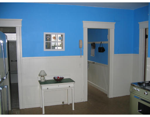 10 Ruth Street Worcester, MA 01602 - Photo 17 of 27 Gallery Image 17