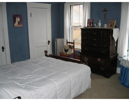 10 Ruth Street Worcester, MA 01602 - Photo 19 of 27 Gallery Image 19