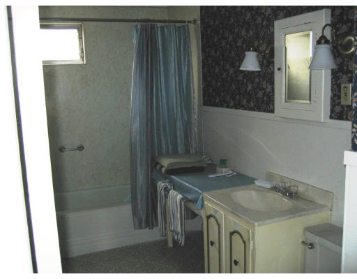 10 Ruth Street Worcester, MA 01602 - Photo 23 of 27 Gallery Image 23