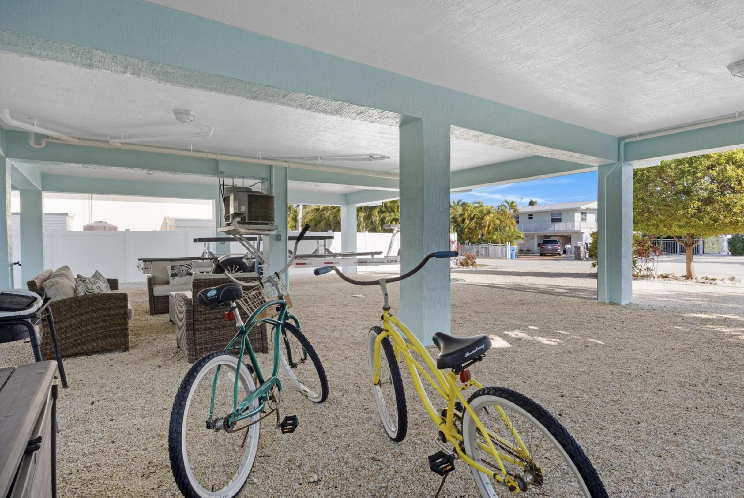 102 Venetian Drive Islamorada, FL 33036 - Photo 5 of 29 a view of a room with gym equipment