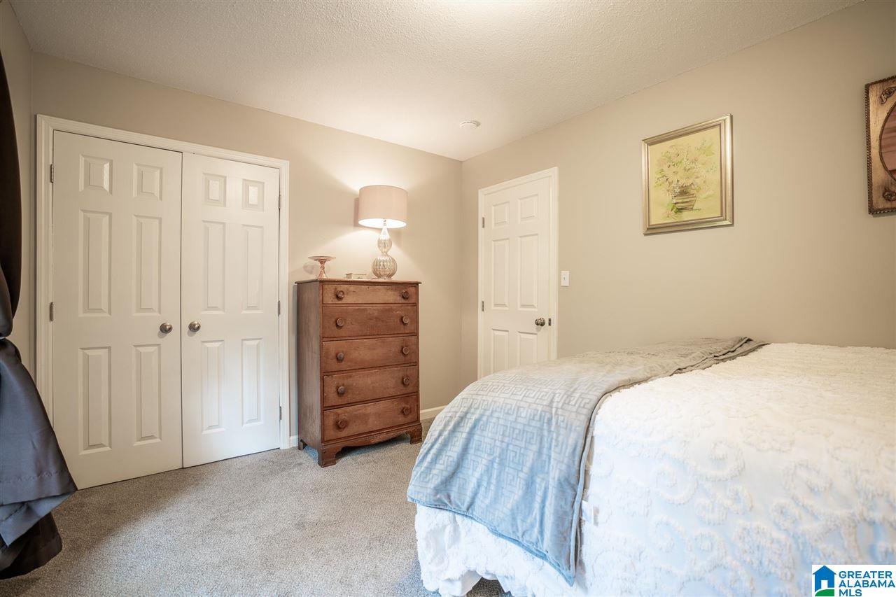 414 Stonebridge Road Birmingham, AL 35210 - Photo 17 of 41
