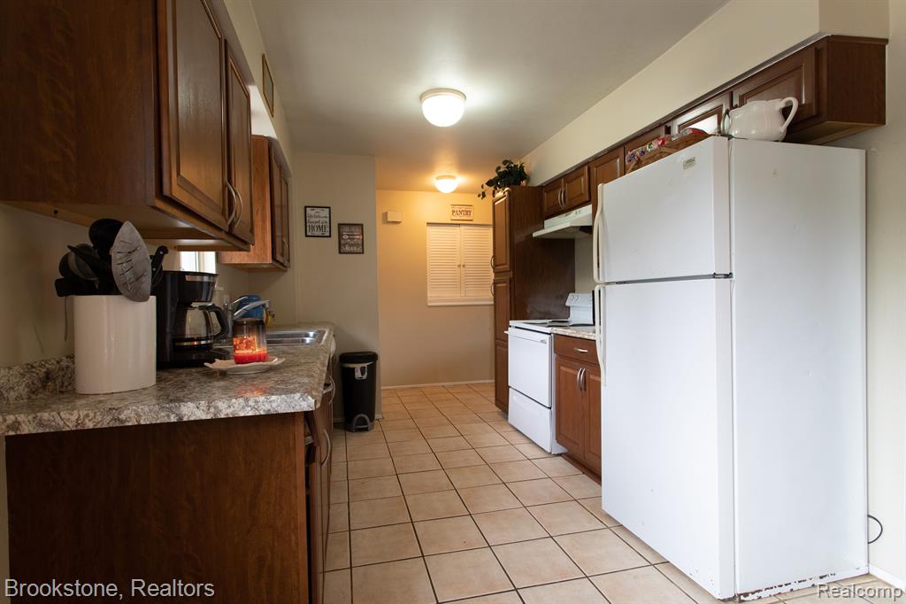 122 Campbell Street Rochester, MI 48307 - Photo 21 of 32