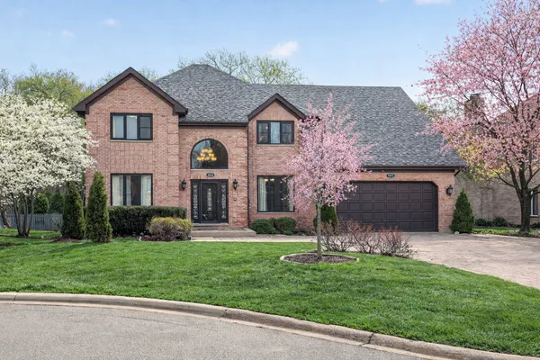$780,000 | 406 East Diane Drive, Palatine, IL 60074
