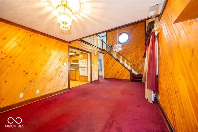 $580,000 | 6430 East Southport Road, Indianapolis, IN 46237