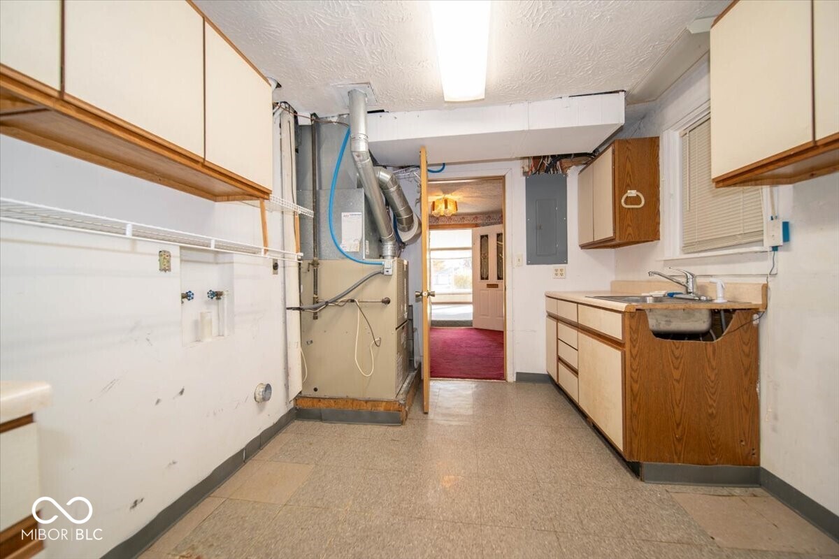 6430 East Southport Road Indianapolis, IN 46237 - Photo 20 of 39