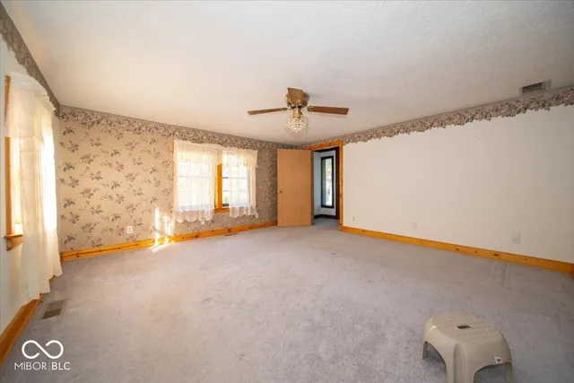 $580,000 | 6430 East Southport Road, Indianapolis, IN 46237